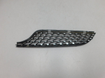 Накладка на решетку радиатора для Mercedes-Benz CLA-Klasse C117 2013>, OEM A1178880960 - вид 1 (фото)