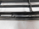 Решетка в бампер центральная для Toyota RAV 4 2013-2019, OEM 5311242100 - вид 5 (фото)