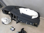 Торпедо для Volvo V90 Cross Country 2017>, OEM 31688125 - вид 2 (фото)