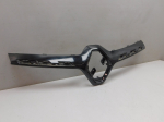 Накладка на решетку радиатора для Renault Kaptur 2016>, OEM 623829107R - вид 2 (фото)