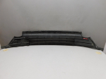 Решетка в бампер центральная для Toyota RAV 4 2013-2019, OEM 5311342080 - вид 3 (фото)