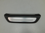 Накладка порога для Audi Q3 2012-2018, OEM 8U08533759B9 - вид 1 (фото)