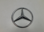 Эмблема для Mercedes-Benz M-Klasse (ML/GLE) W166 2011>, OEM A0008172116 - вид 1 (фото)