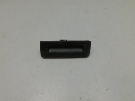 Кнопка открывания багажника для Skoda Octavia III (A7) 2013-2020, OEM 5E0827566 - вид 1 (фото)