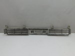 Решетка в бампер центральная для Toyota Land Cruiser (200) 2008>, OEM 5311260110 - вид 4 (фото)