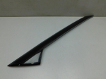 Накладка лобового стекла левая для Ford Explorer V 2010>, OEM BB537803683AJW - вид 1 (фото)