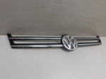 Накладка на решетку радиатора для Volkswagen Touareg 2010>, OEM 7P6853655A - вид 2 (фото)