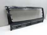Накладка на решетку радиатора для Mercedes-Benz G-Klasse W463 1989>, OEM A4638880000 - вид 3 (фото)