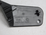 Крепеж фары для Skoda Yeti 2009-2018, OEM 5L0998225C - вид 3 (фото)