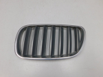 Решетка в бампер левая для BMW X3 E83 2003>, OEM 51113420087 - вид 1 (фото)