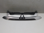 Решетка радиатора для Mitsubishi Outlander 2012>, OEM 7450B298 - вид 1 (фото)