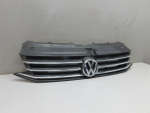 Решетка радиатора для Volkswagen Polo Sedan 2011-2020, OEM 6RU853653B - вид 2 (фото)