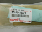 Наклейка для Toyota Camry V50 2011-2018, OEM 7597733020 - вид 2 (фото)