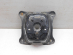 Кронштейн крепления запасного колеса для Suzuki Grand Vitara 1998-2005, OEM 8396165J00 - вид 1 (фото)