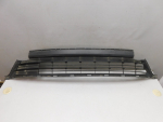 Решетка в бампер центральная для Toyota RAV 4 2013-2019, OEM 5311342080 - вид 1 (фото)