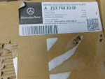 Накладка двери багажника для Mercedes-Benz E-Klasse W213 2016>, OEM A2137402000 - вид 4 (фото)