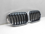 Решетка радиатора для BMW X1 F48 2015>, OEM 51138493450 - вид 2 (фото)