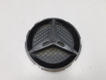 Эмблема для Mercedes-Benz E-Klasse W213 2016>, OEM A0008880100 - вид 1 (фото)