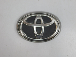 Эмблема для Toyota Fortuner 2015>, OEM 753100K160 - вид 1 (фото)