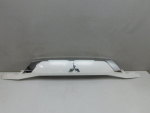 Накладка двери багажника для Mitsubishi Outlander 2012>, OEM 5817A265 - вид 1 (фото)