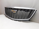 Решетка радиатора для Cadillac XT5 2016>, OEM 84724568 - вид 2 (фото)