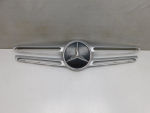 Накладка на решетку радиатора для Mercedes-Benz GLC-Class X253 2015>, OEM A2538883000 - вид 1 (фото)