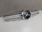 Накладка на решетку радиатора для Mercedes-Benz GLC-Class X253 2015>, OEM A2538883000 - вид 3 (фото)