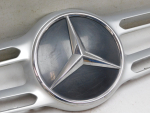 Накладка на решетку радиатора для Mercedes-Benz GLC-Class X253 2015>, OEM A2538883000 - вид 4 (фото)
