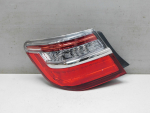 Фонарь задний наружный левый для Toyota Camry V50 2011-2018, OEM 8156133600 - вид 1 (фото)