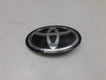 Эмблема для Toyota Camry V70 2017>, OEM 90975C2023 - вид 1 (фото)