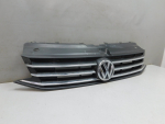 Решетка радиатора для Volkswagen Polo Sedan 2011-2020, OEM 6RU853653B - вид 2 (фото)