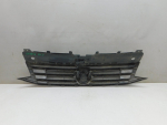 Решетка радиатора для Volkswagen Polo Sedan 2011-2020, OEM 6RU853653B - вид 4 (фото)