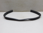 Уплотнитель капота для Geely Coolray I 2020>, OEM 5032069600 - вид 1 (фото)