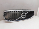 Решетка радиатора для Volvo XC60 2017>, OEM 31425535 - вид 2 (фото)