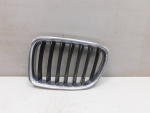 Решетка в бампер левая для BMW X1 E84 2009-2015, OEM 51112993307 - вид 1 (фото)