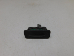 Кнопка открывания багажника для Renault Kaptur 2016>, OEM 8200076256 - вид 1 (фото)