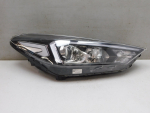 Фара правая для Hyundai Tucson III 2015-2021, OEM 92102D7600 - вид 1 (фото)